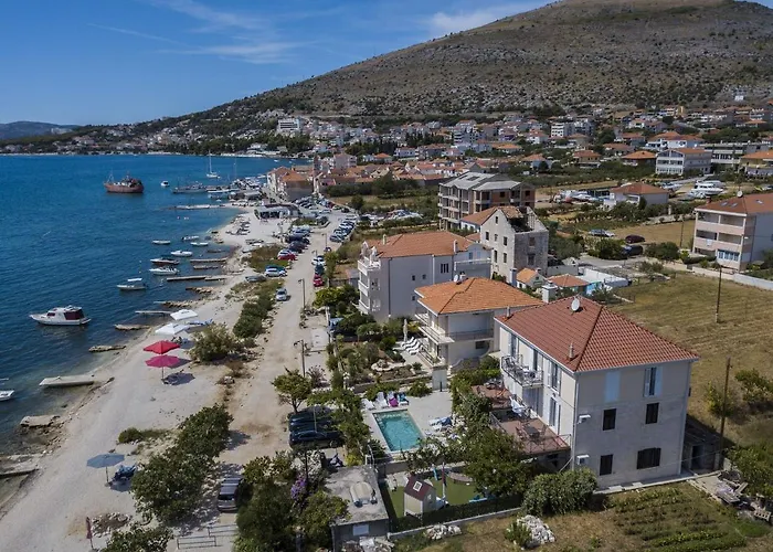 Gina Trogir