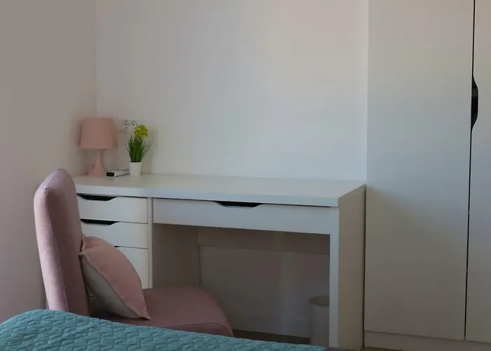 Gina Apartment *