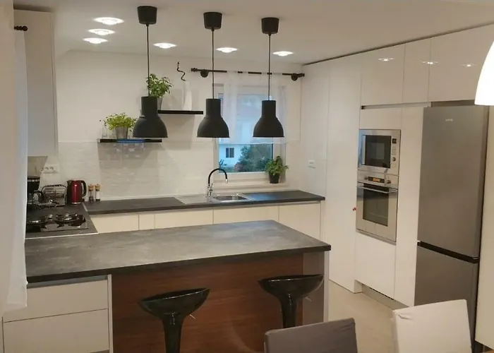 Gina Apartment *