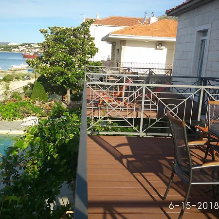 Gina Apartment Trogir