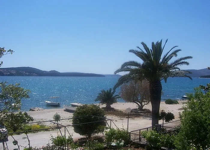 Апартаменти Gina