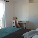Gina Apartman *