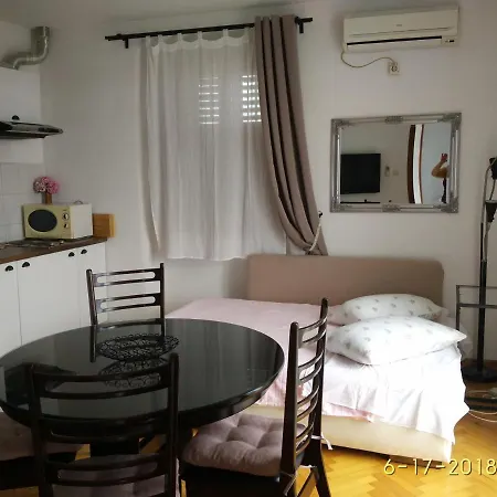 Appartement Gina Trogir